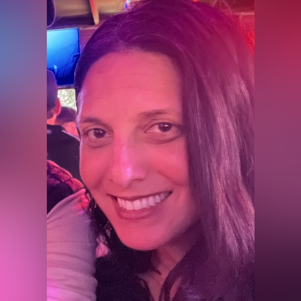 Meet your Posher, Stacy